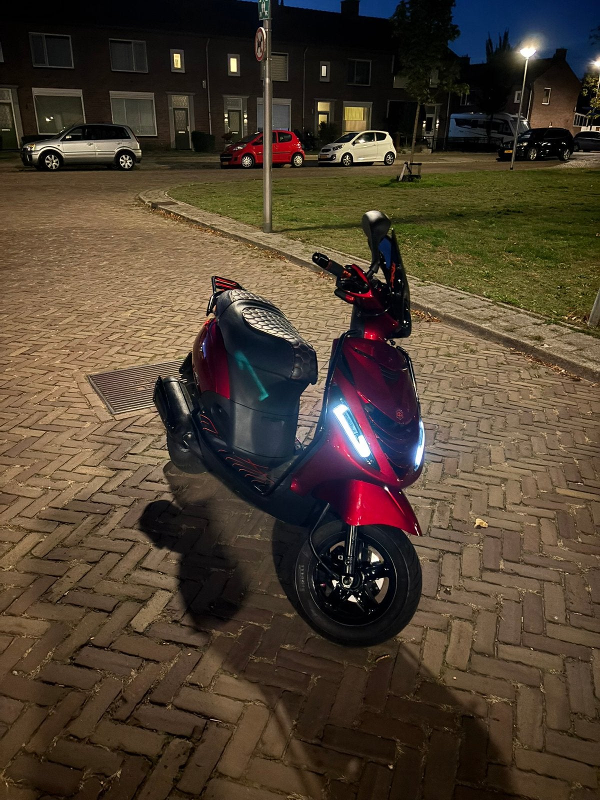 Piaggio Zip 172cc, Ophalen, Zo goed als nieuw, Zip