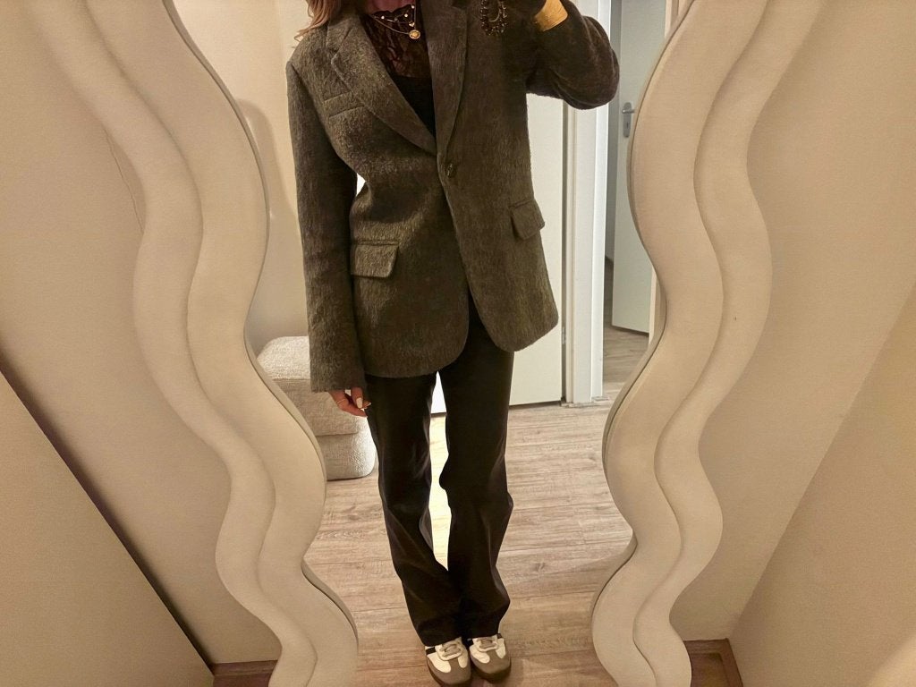 leuke stoere grijze winterblazer jasje harig H&M wolmix XS, H&M, Verzenden, Zo goed als nieuw, Jasje