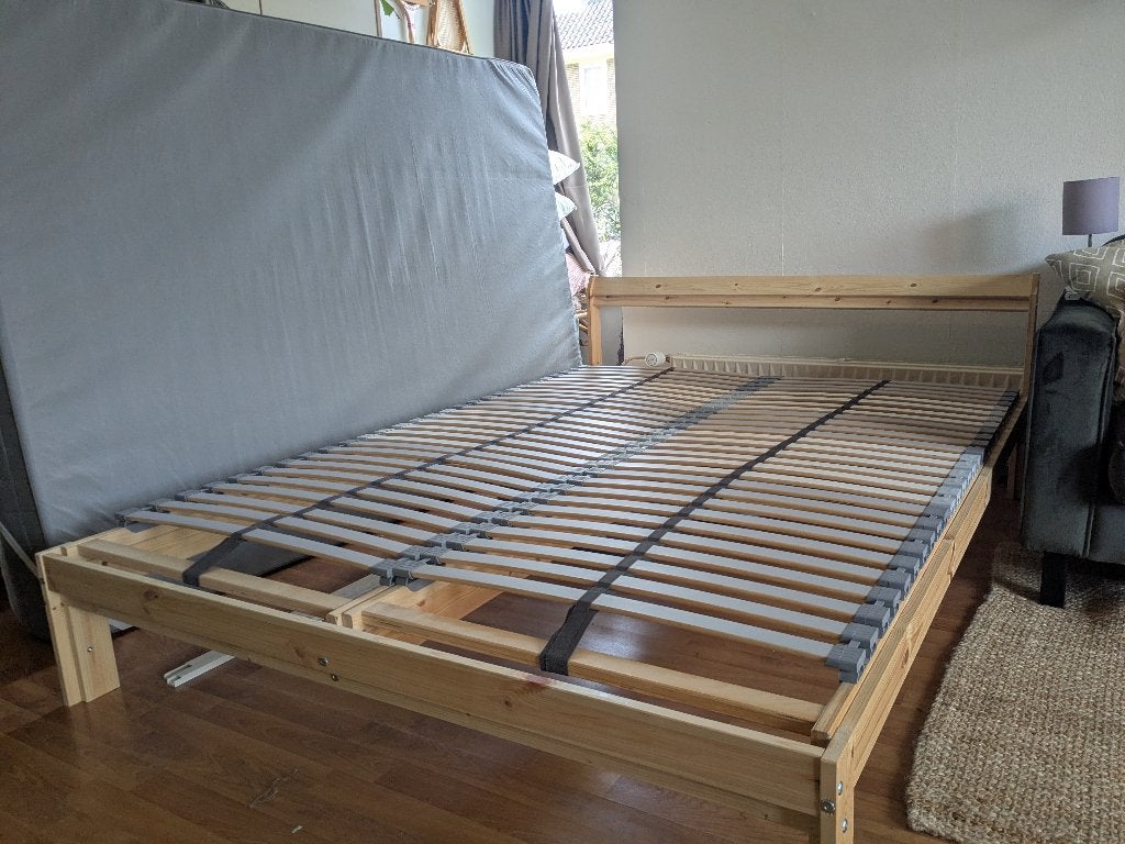 Bedframe IKEA Neiden 140x200cm, Ophalen, Gebruikt, Overige kleuren, Tweepersoons