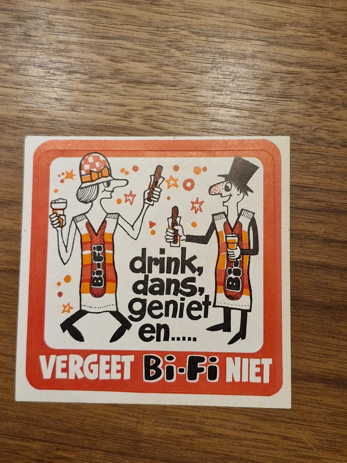 9981 Bi-Fi Sticker - Drink, Dans, Geniet en Vergeet Bi-Fi, Ophalen of Verzenden, Gebruikt, Merk