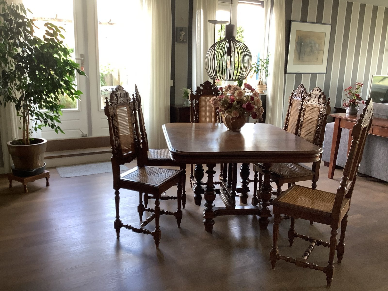 Antieke eettafel met 6 stoelen - massief hout, Ophalen of Verzenden