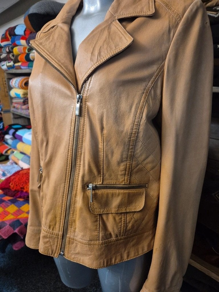 Arma leren jas, Armani, Beige, Maat 42/44 (L), Djt@dejuistetoon.eu
