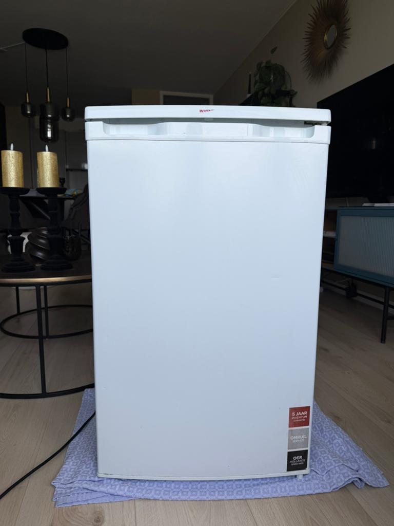 Tafelmodel koelkast Inventum, 100 tot 150 liter, Ophalen, Zonder vriesvak, Minder dan 85 cm