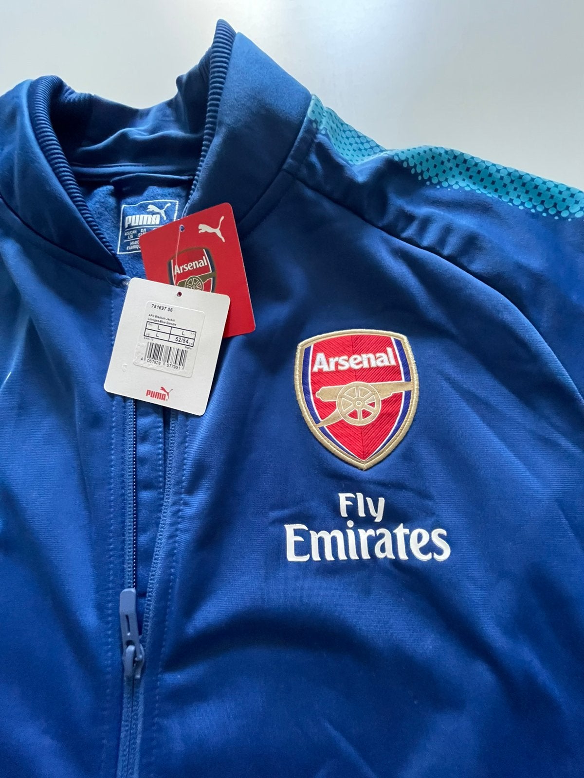 Arsenal puma trainingsjas maat l nieuw en ongedragen!, Ophalen of Verzenden, Nieuw, Buitenlandse clubs, Overige typen