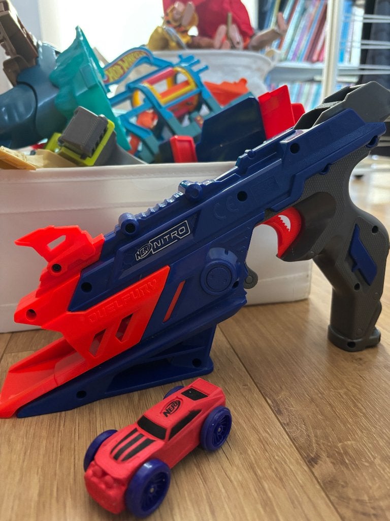 Hot wheels auto’s en baan, Ophalen, Zo goed als nieuw