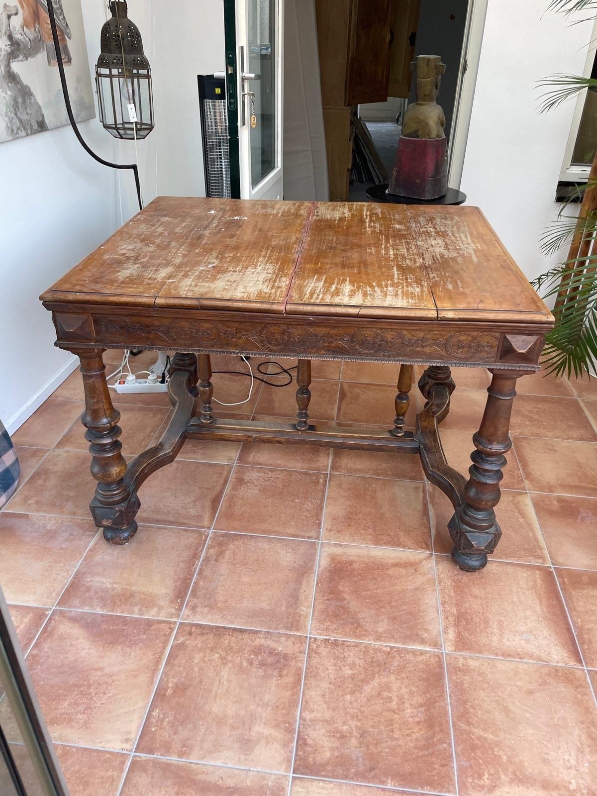 Antieke uitschuifbare bruidsschat tafel uit Noord-Italië, Antiek en Kunst, Ophalen