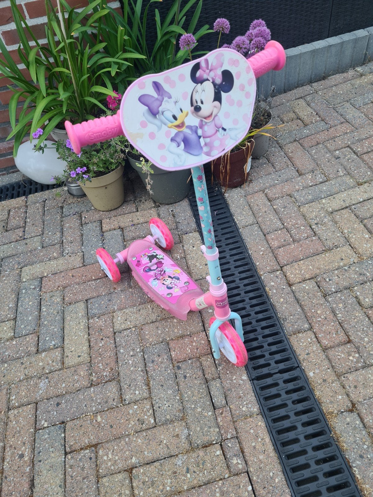 Mickey Mouse Step voor Kinderen - Roze met Minnie en Kat, Fietsen en Brommers, Ophalen of Verzenden, Gebruikt, Gewone step, Smoby