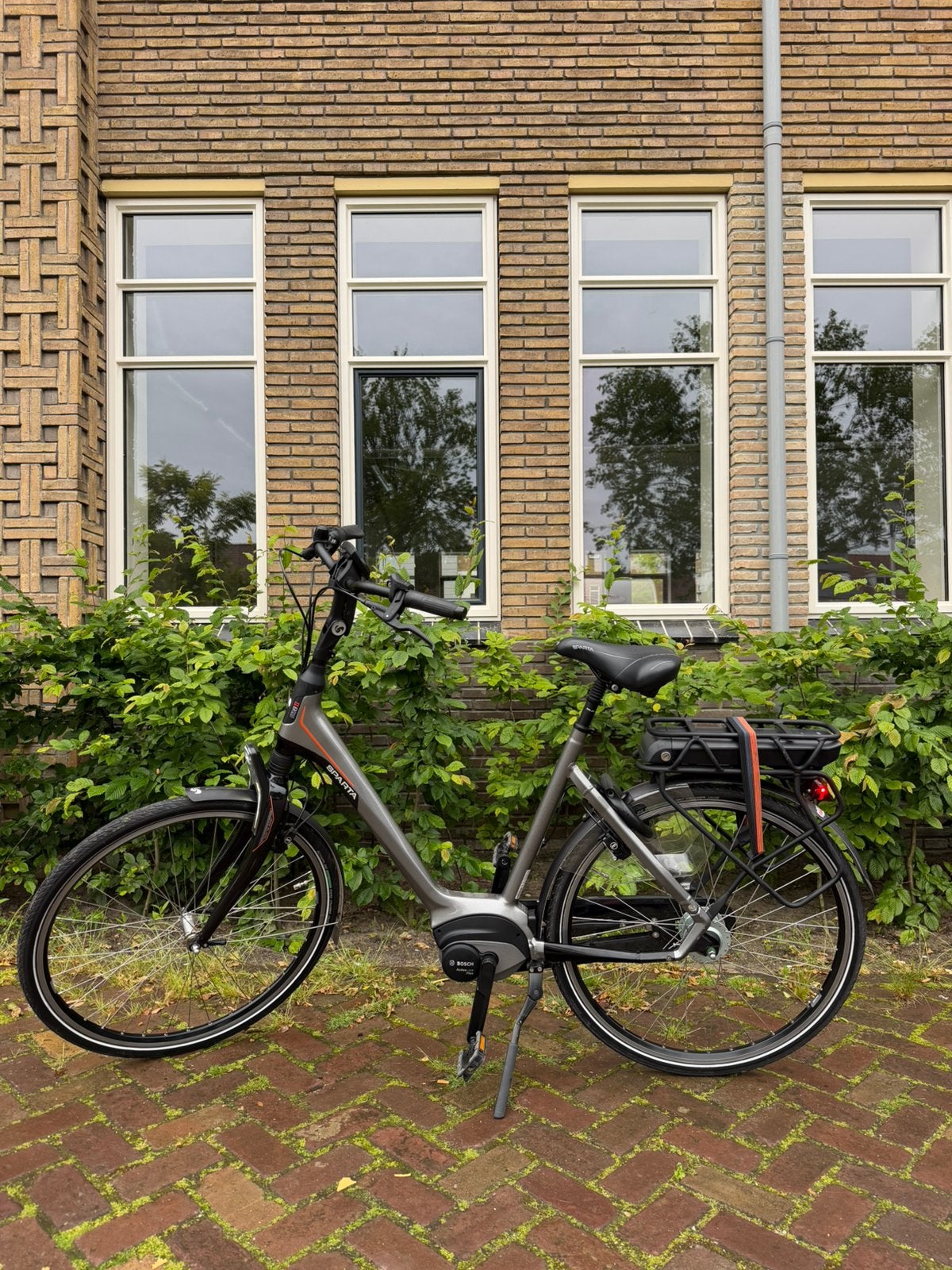 Sparta M8b E-bike | Bosch | 2380 km | Nieuwstaat, Ophalen, Sparta, Versnellingen, 56 cm of meer
