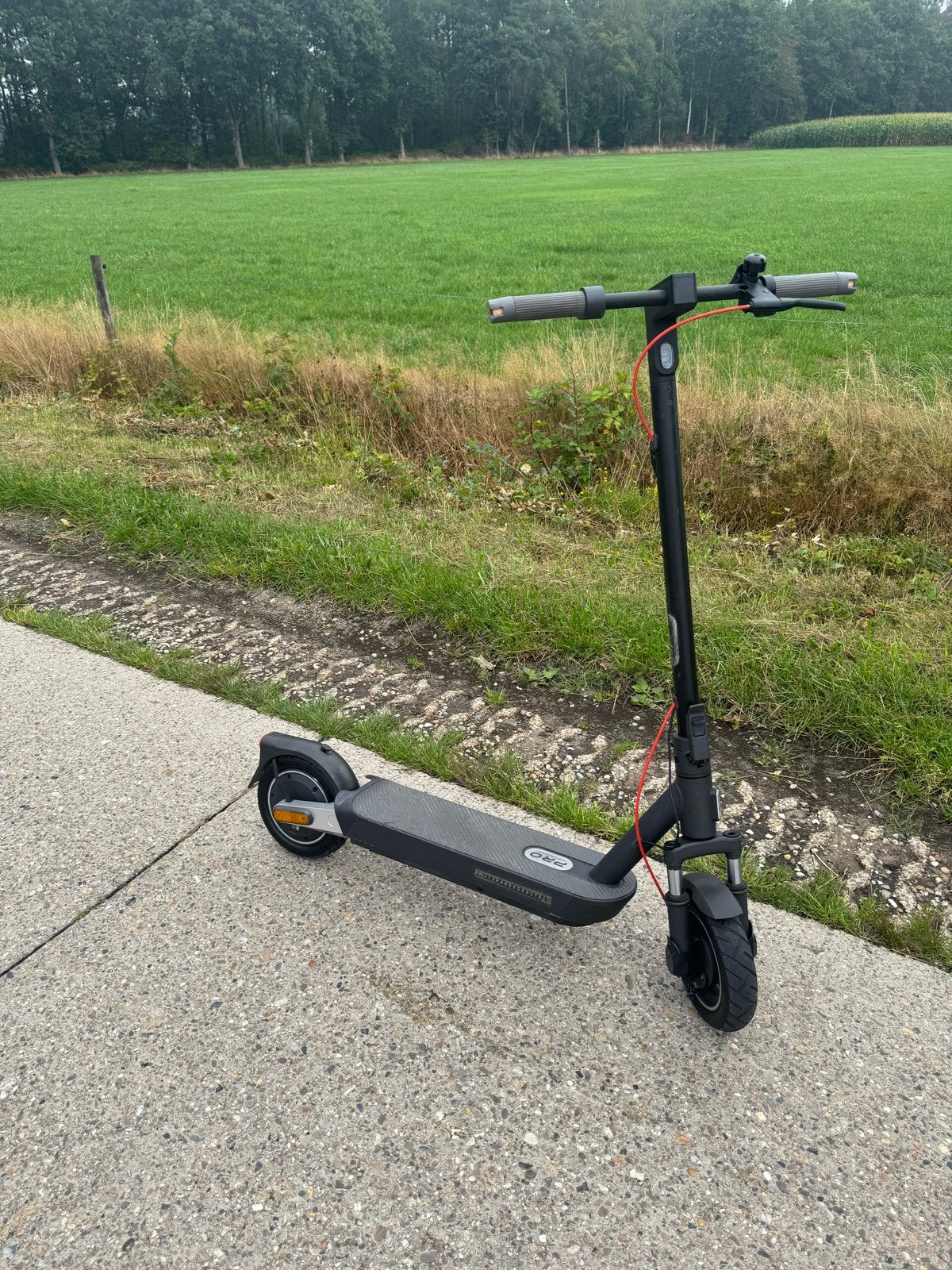 Xiaomi 5pro E-step - Elektrische Scooter met Dubbele Vering, Fietsen en Brommers, Ophalen, Zo goed als nieuw, Elektrische step (E-scooter)