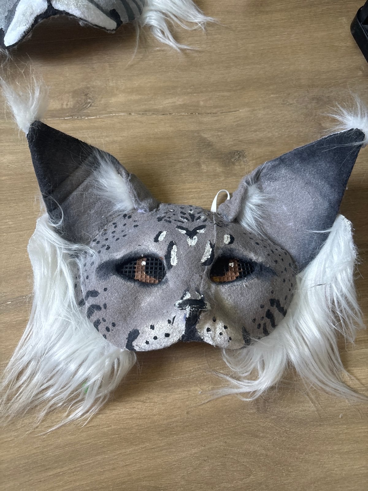 Therian masker, Handgemaakt - Uniek en Gedetailleerd, Hobby en Vrije tijd, Ophalen of Verzenden, Zo goed als nieuw, Toneelattributen of Onderdelen
