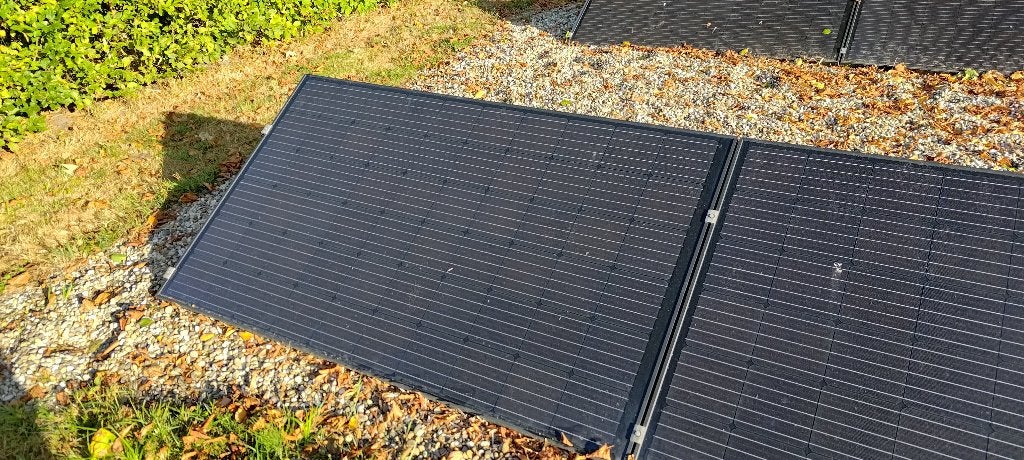 Gezocht 2 DMEGC 300 Watt zonnepanelen, Ophalen, Zo goed als nieuw, Paneel, 200 wattpiek of meer