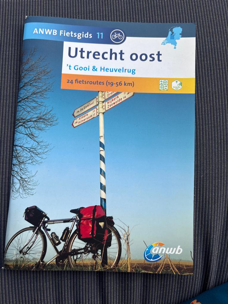 Fietsgids Utrecht oost - routes ‘t Gooi en Heuvelrug - anwb, Ophalen of Verzenden, Nieuw