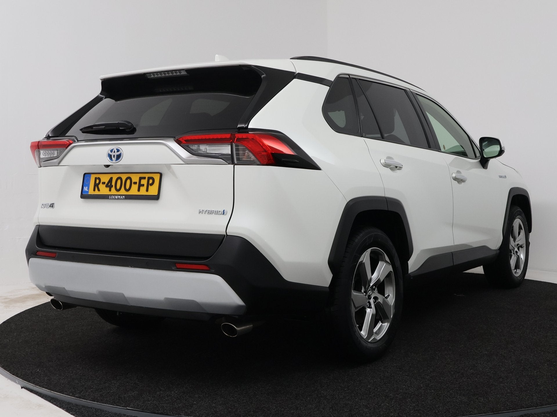 Toyota RAV4 2.5 Hybrid Executive JBL | Bearlock | Navigatie, Auto's, 12 maanden, Gebruikt, 4 cilinders, Wit