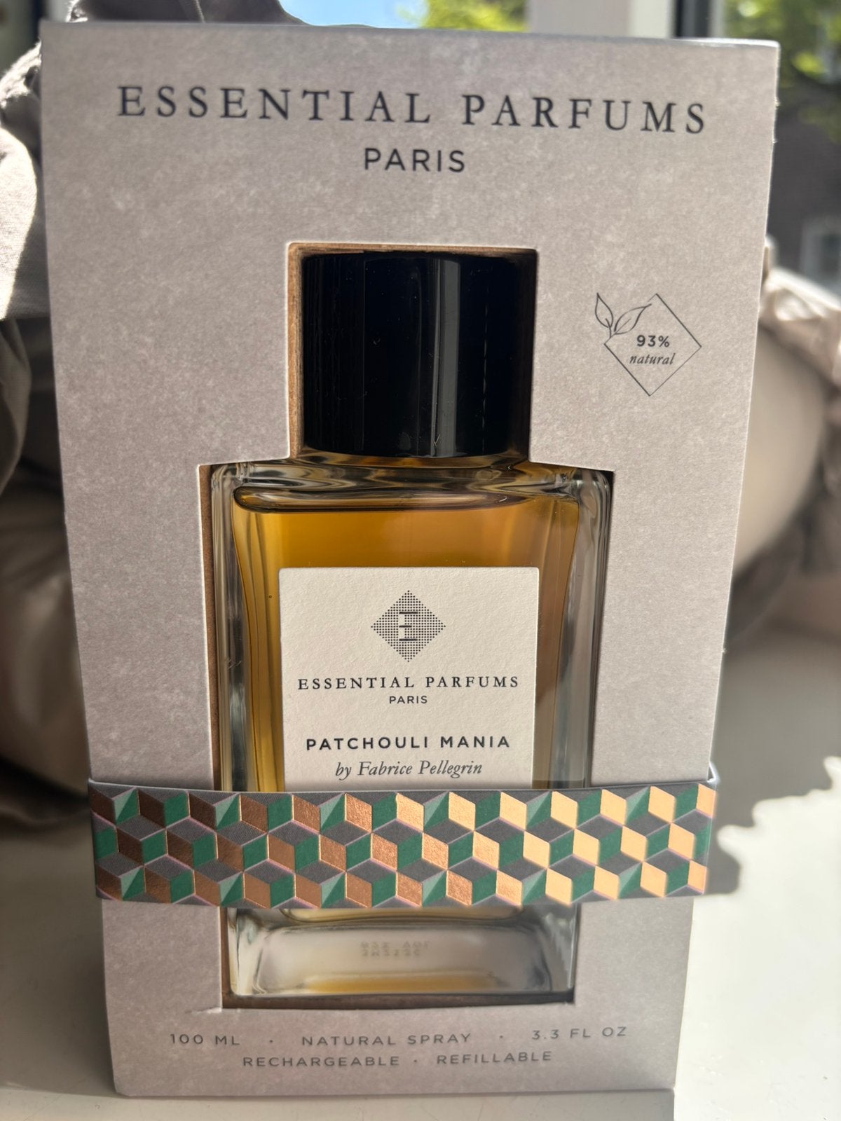 Essential parfums patchouli mania, Verzenden, Zo goed als nieuw