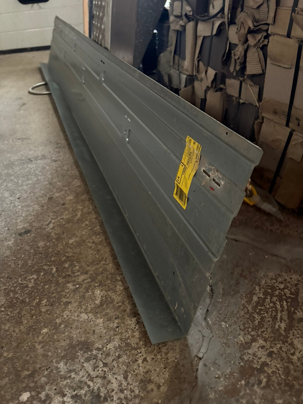 Metalen randkist 280x2000. Verzinkt, Ophalen, Zo goed als nieuw, Minder dan 180 cm, Palen