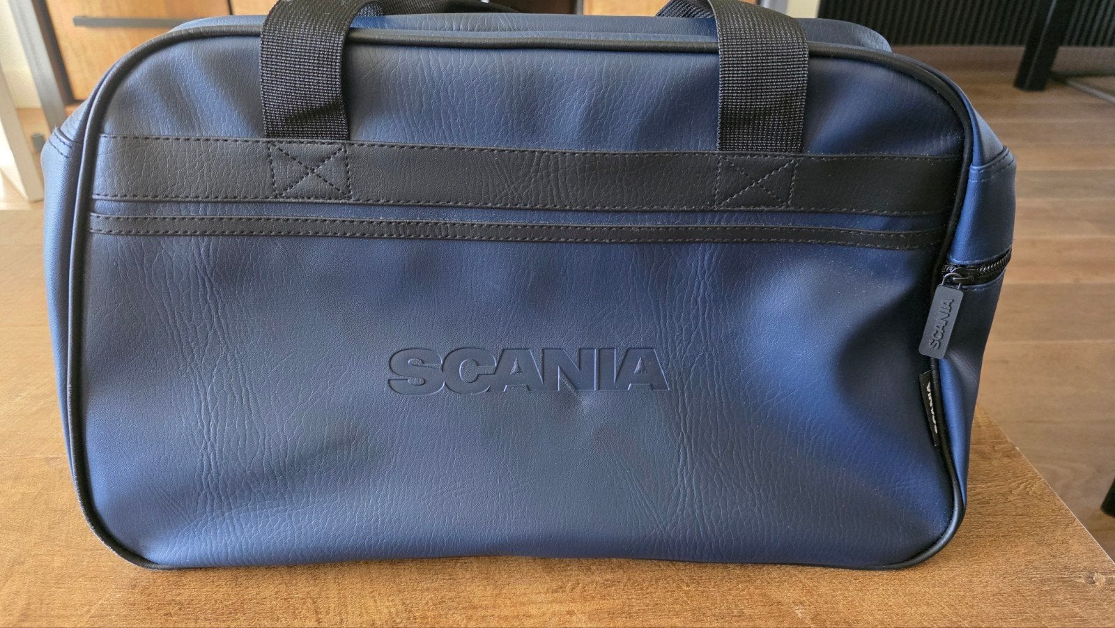 Scania tas, Ophalen, 30 cm of meer, Blauw, Nieuw