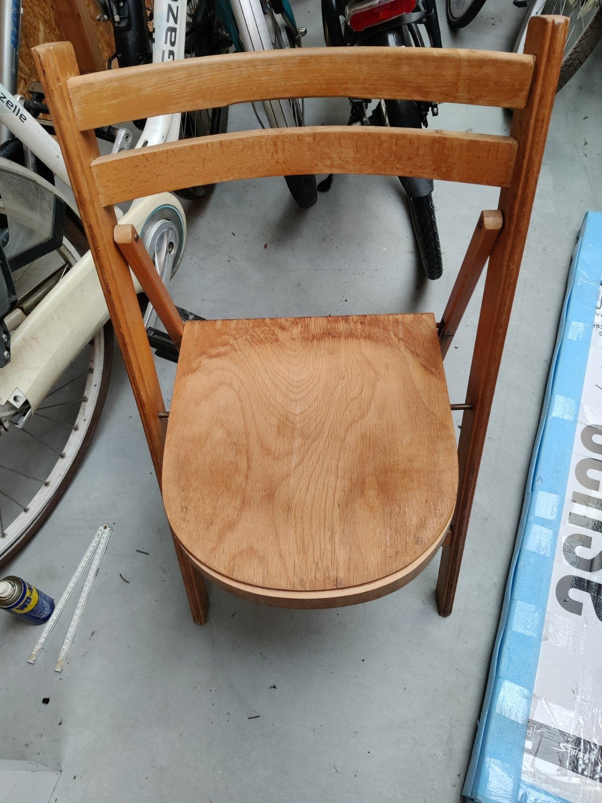 Houten klapstoel - Handig en ruimtebesparend, Huis en Inrichting, Gebruikt, Ophalen of Verzenden, Eén, Hout
