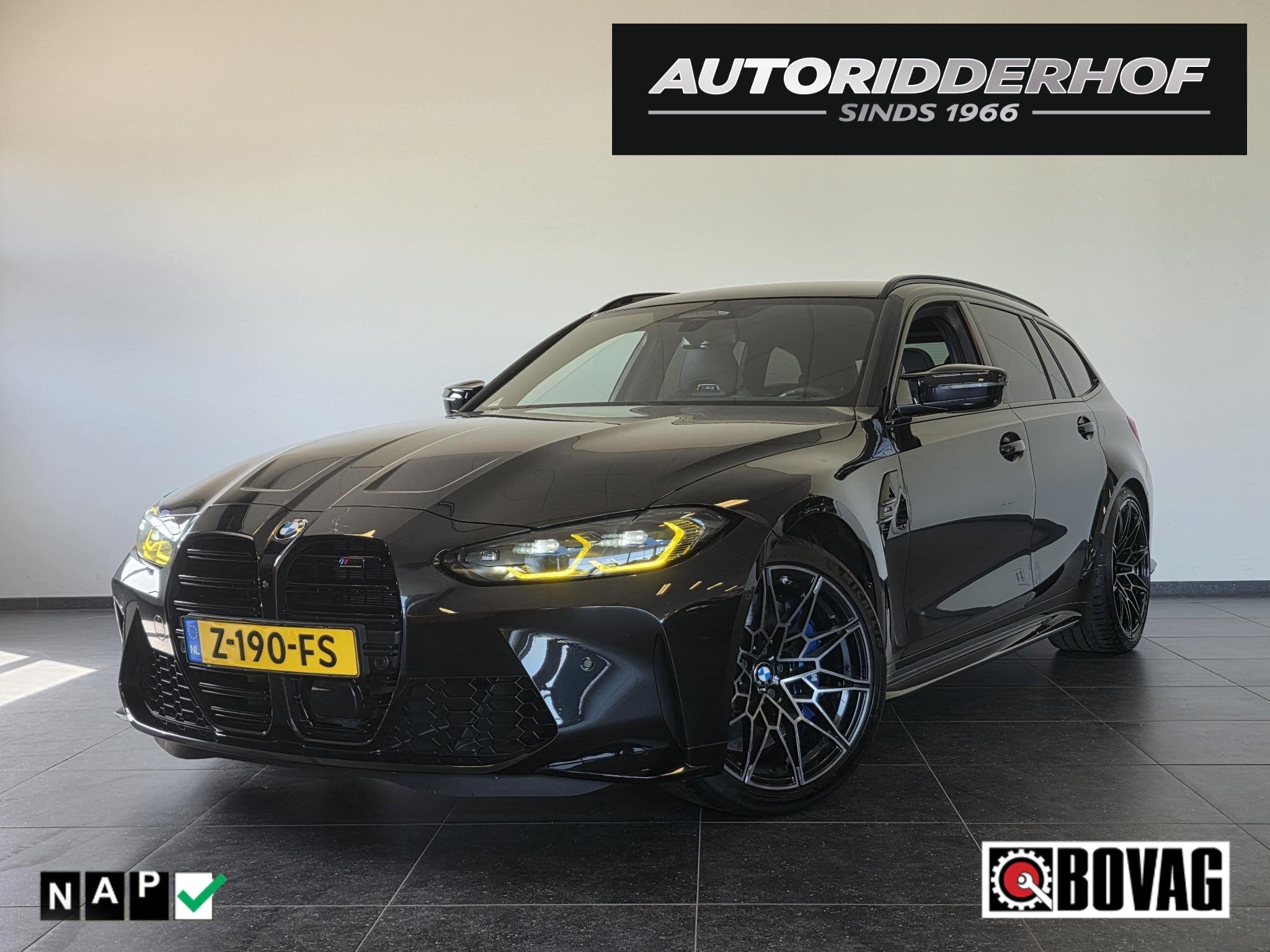 BMW M3 Touring xDrive Competition | Volledig Akrapovič! | L, Auto's, Automaat, Gebruikt, Zwart, Vierwielaandrijving