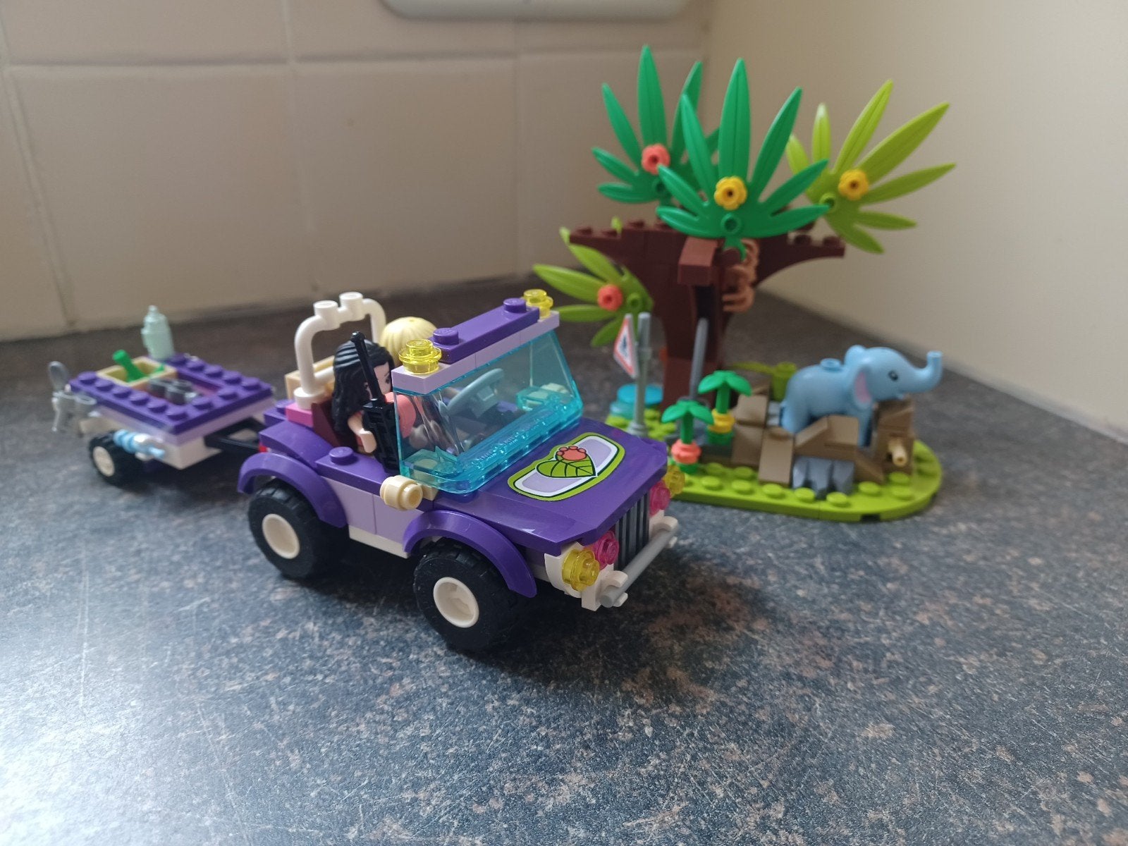 Lego friends 41421 reddingsbasis babyolifant in de jungle, Lego, Friends, Ophalen of Verzenden, Zo goed als nieuw