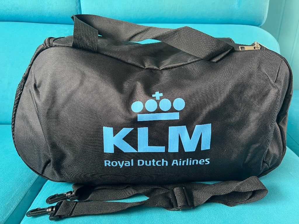 KLM reistas of hand tas /sport tas, 40 tot 60 cm, 20 tot 30 cm, Verzenden, Zwart