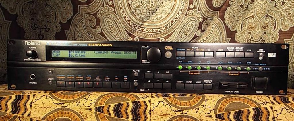 Roland XV 3080, Muziek en Instrumenten, Soundmodules, Gebruikt, Roland, Ophalen of Verzenden