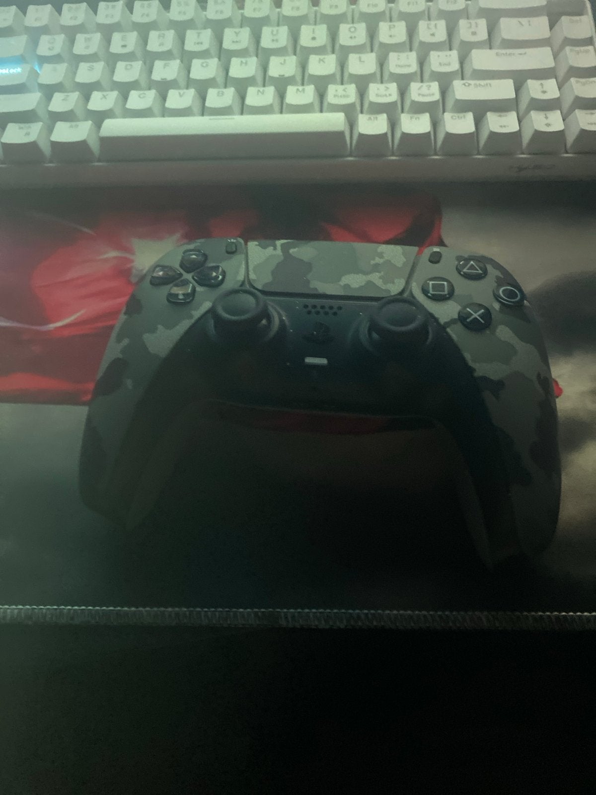 PS5 DualSense Controller Camouflage, Ophalen of Verzenden, Zo goed als nieuw