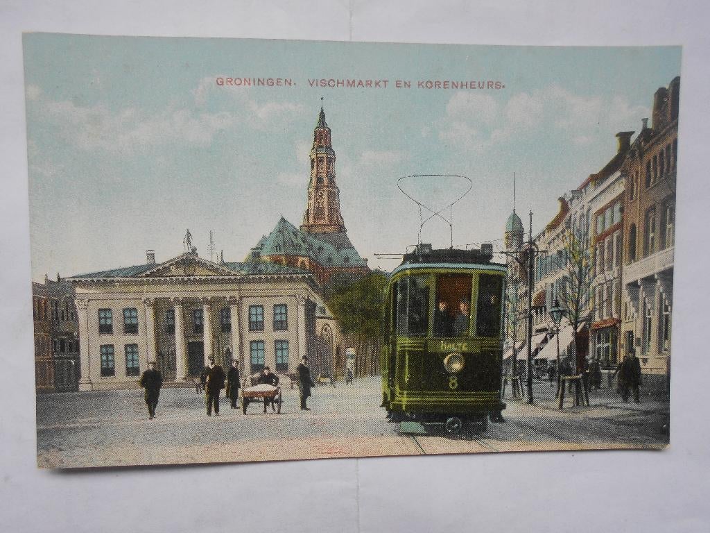 Groningen groene tram 8 rijd bij de Korenbeurs en Vismarkt, Ophalen of Verzenden, Voor 1920, Ongelopen, Groningen