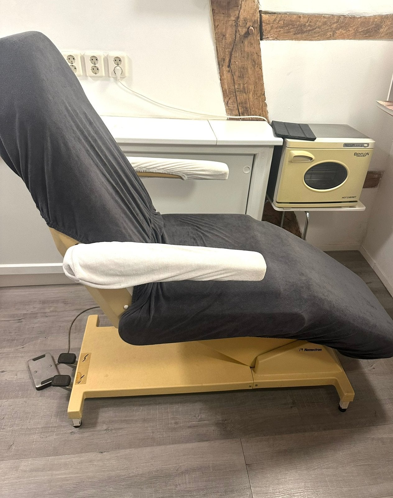 Behandelstoel, Ophalen, Gebruikt, Massagetafel