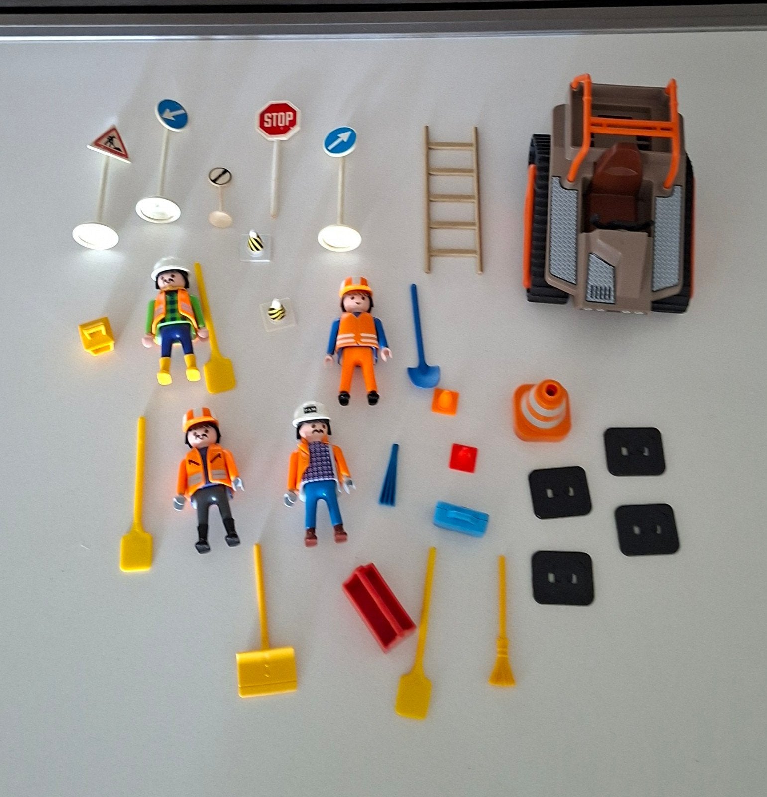 Playmobil Straatwerkers met Bulldozer en Accessoires, Kinderen en Baby's, Speelgoed | Playmobil, Ophalen of Verzenden, Zo goed als nieuw