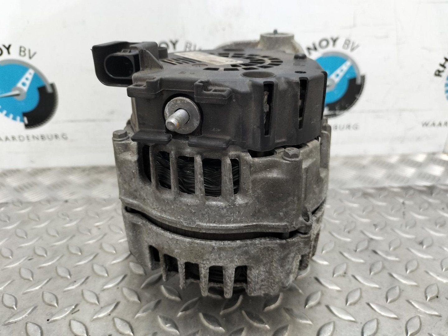 BMW X4 DYNAMO 2016, Ophalen of Verzenden, Gebruikt, Stiba lid
