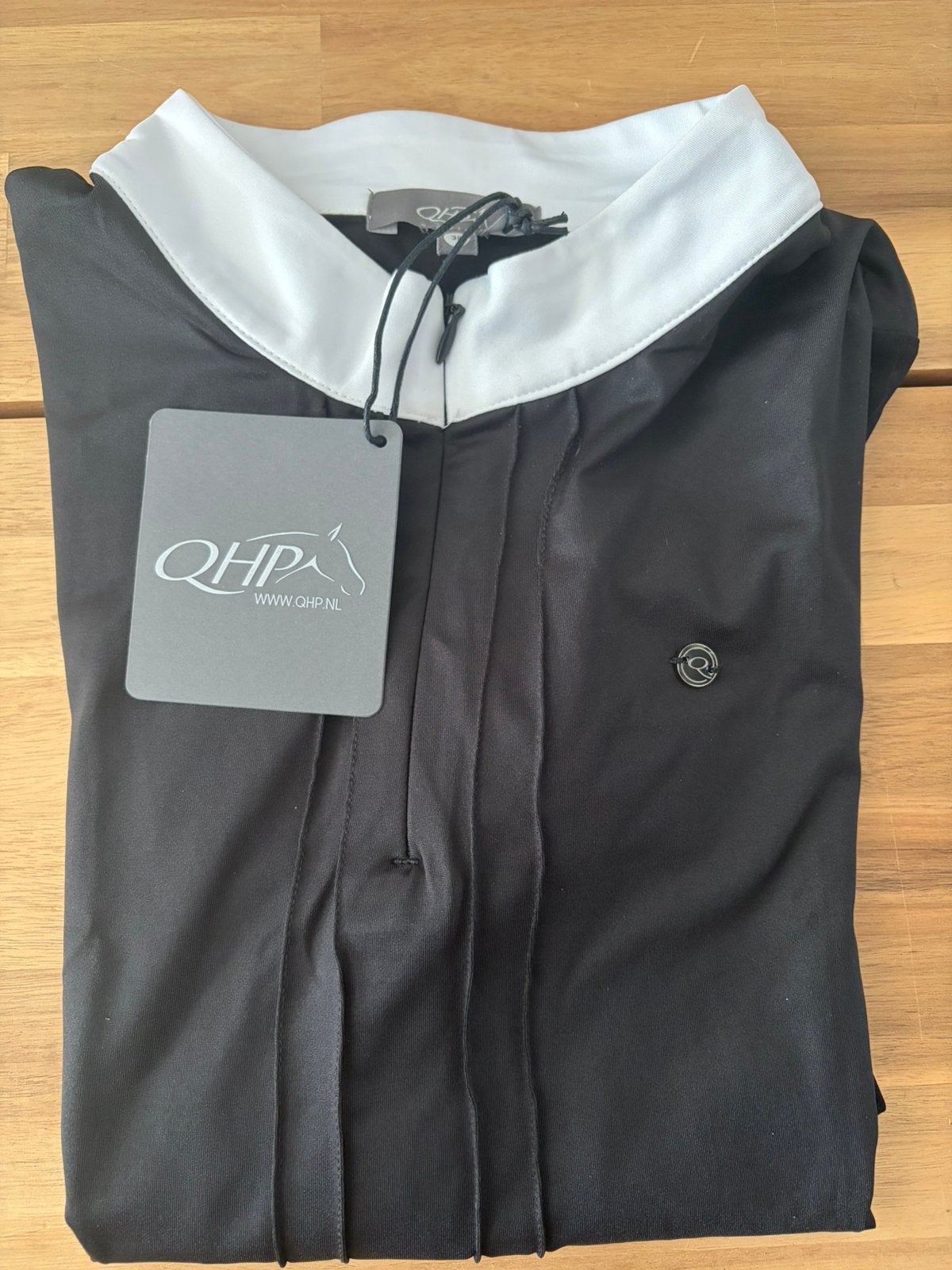 QHP wedstrijdshirt, Dressuur, Nieuw, Ophalen of Verzenden, Zwart