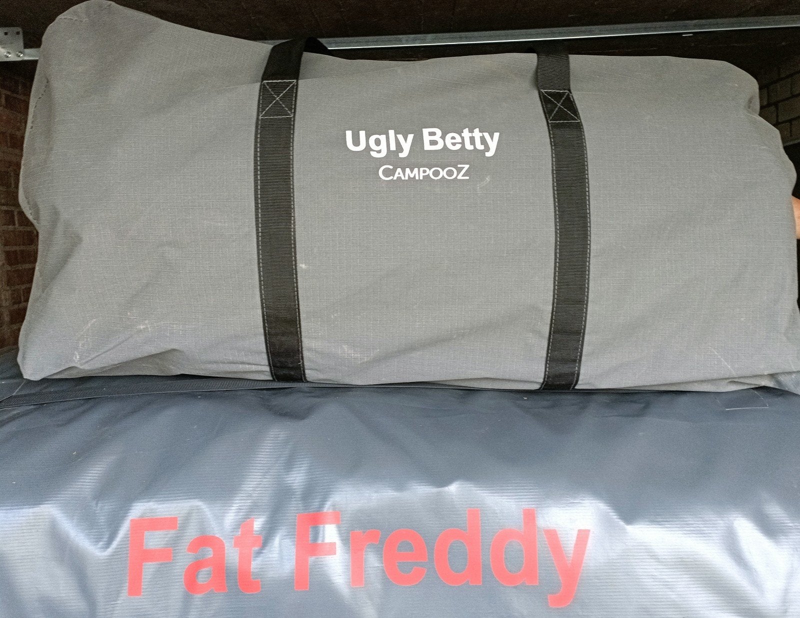 Campooz Ugly Betty, Caravans en Kamperen, Ophalen, Tot en met 2