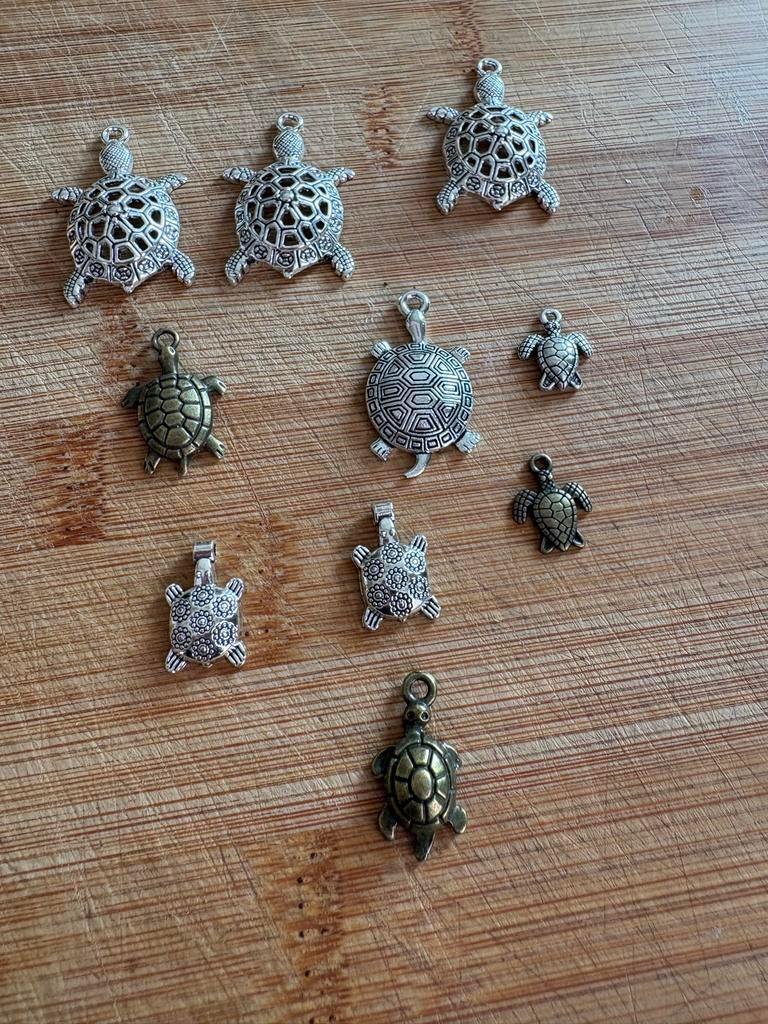 10 Nieuwe Schildpad Hangertjes Bedels, Sieraden, Tassen en Uiterlijk, Bedels, Overige merken, Overige materialen, Nieuw, Ophalen of Verzenden