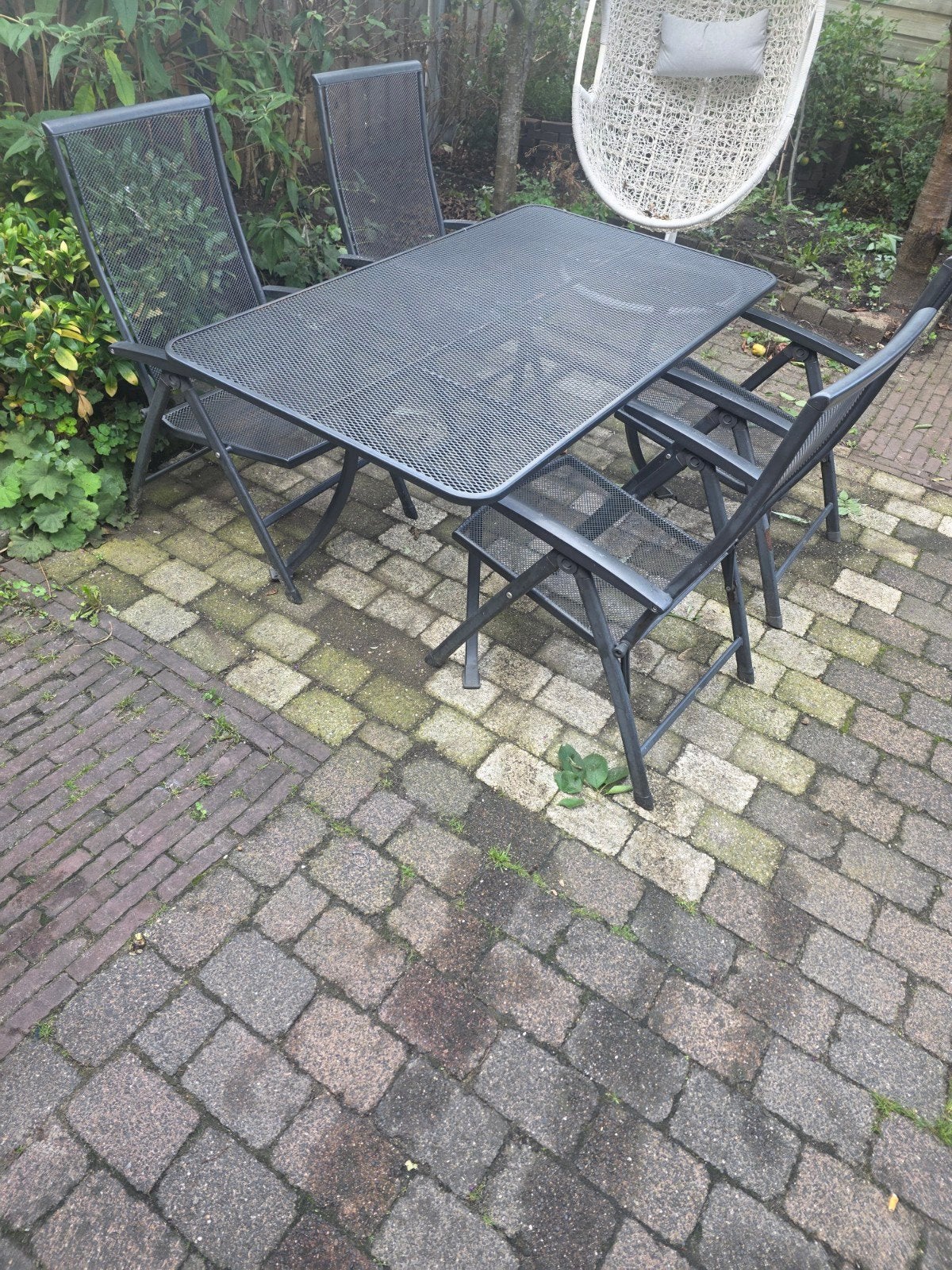 GRATIS Gebruikte tuinset met roestplekken, Tuin en Terras, Ophalen, Gebruikt, Tuinset, Eettafel