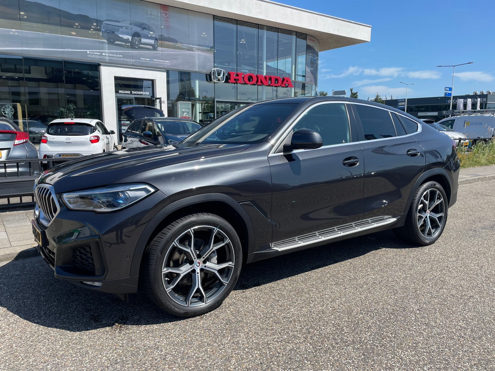 Bmw X6 Bj 2020 High Executive 67950 km Origineel NL Auto, Auto's, Automaat, Dealer onderhouden, Euro 6, 340 pk