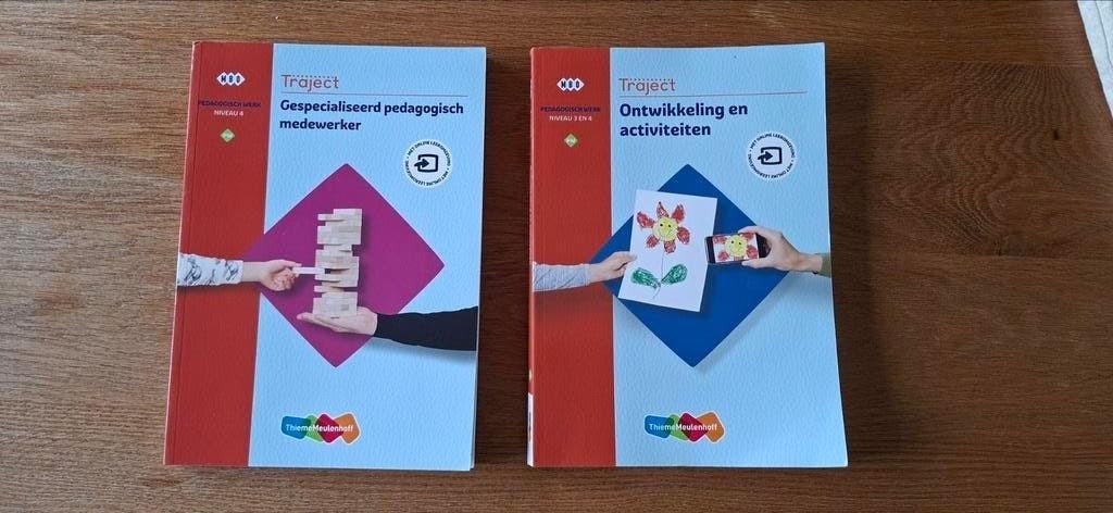 Gespecialiseerd pedagogisch medewerker & Ontwikkeling, R. Bax, H. Bezfeld, Ophalen of Verzenden, Zo goed als nieuw, MBO