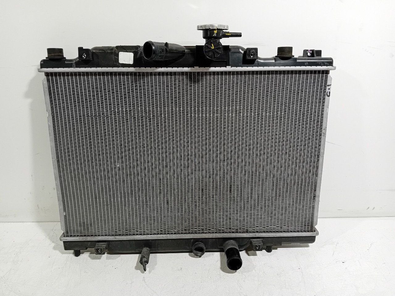 Radiateur Peugeot Expert, Onderdelen@venauto.nl, Van der Ven Autorecycling B.V., Gebruikt, Ettenseweg 76, 4706 PB Roosendaal, The Netherlands