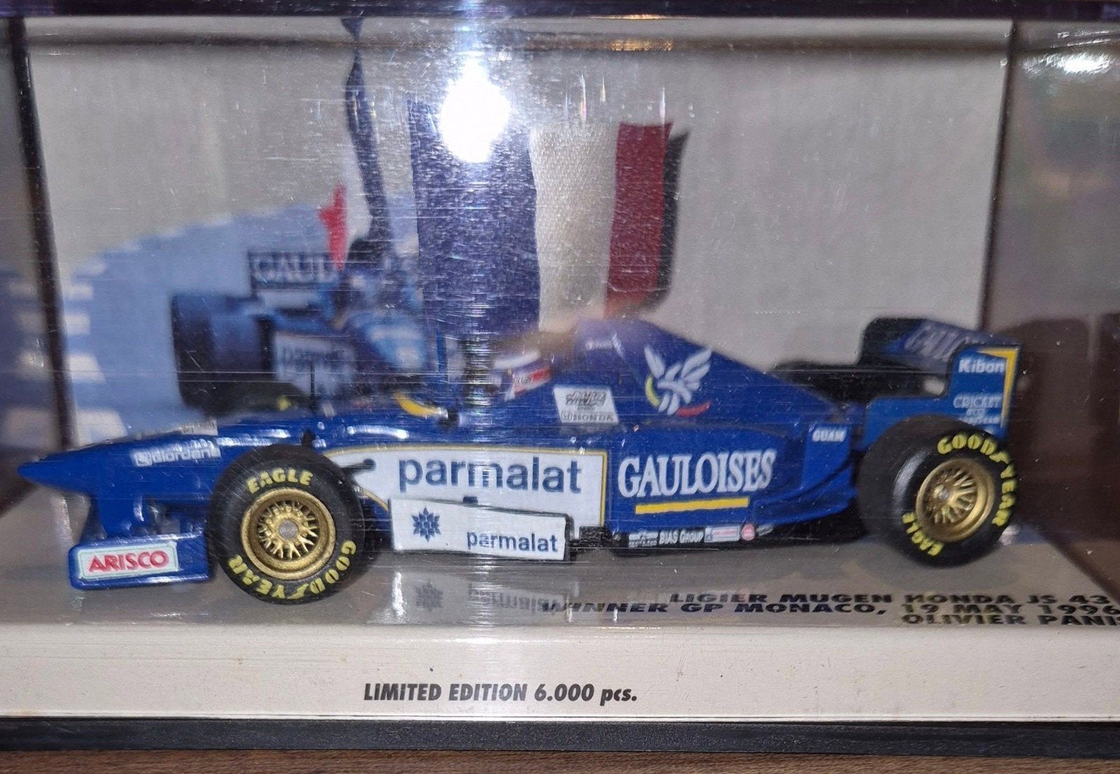 Ligier JS43 - Olivier Panis Monaco GP 1996 minichamps 1/43, Overige merken, Auto, 1:32 tot 1:50, Ophalen of Verzenden