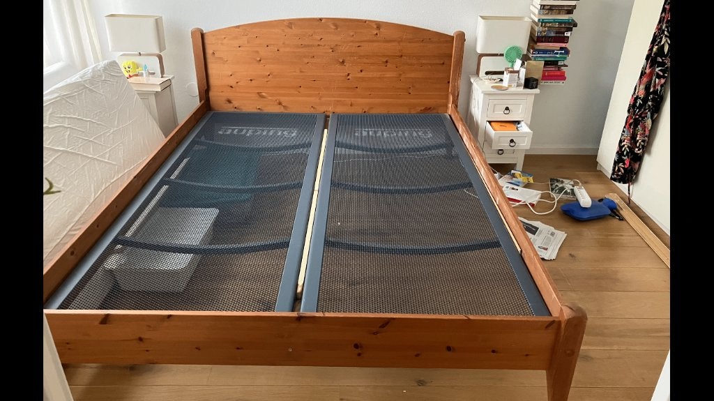 Tweepersoonsbed met Auping spiraalbodems, roodbruin gelakt, Ophalen, Gebruikt, Bruin, 210 cm
