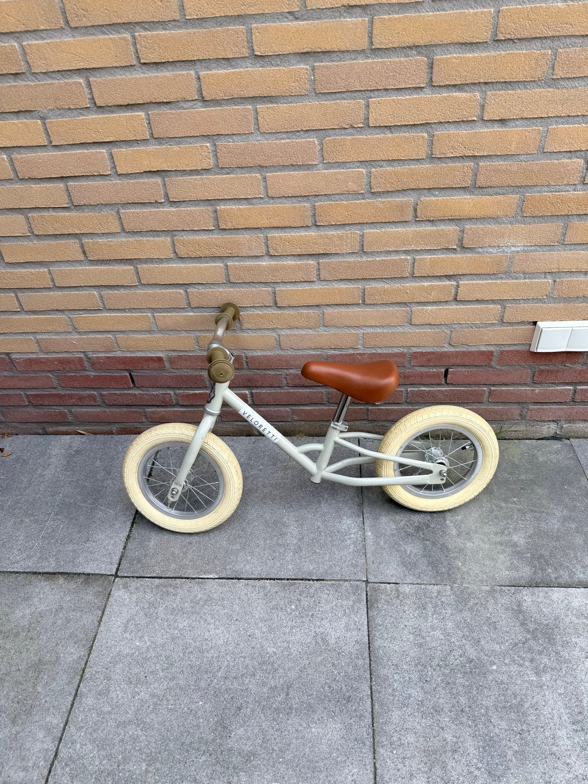 Veloretti Loopfiets en Tricycle in 1, Fietsen en Brommers, Ophalen, Gebruikt, Minder dan 16 inch, Zijwieltjes