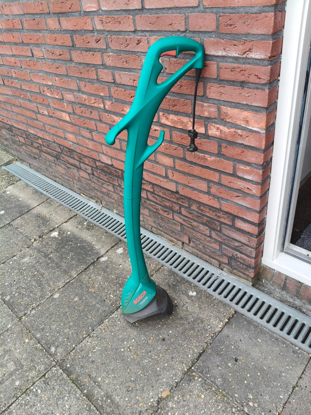 Bosch ART 23 Easytrim grastrimmer, Ophalen of Verzenden, Gebruikt, Elektrisch