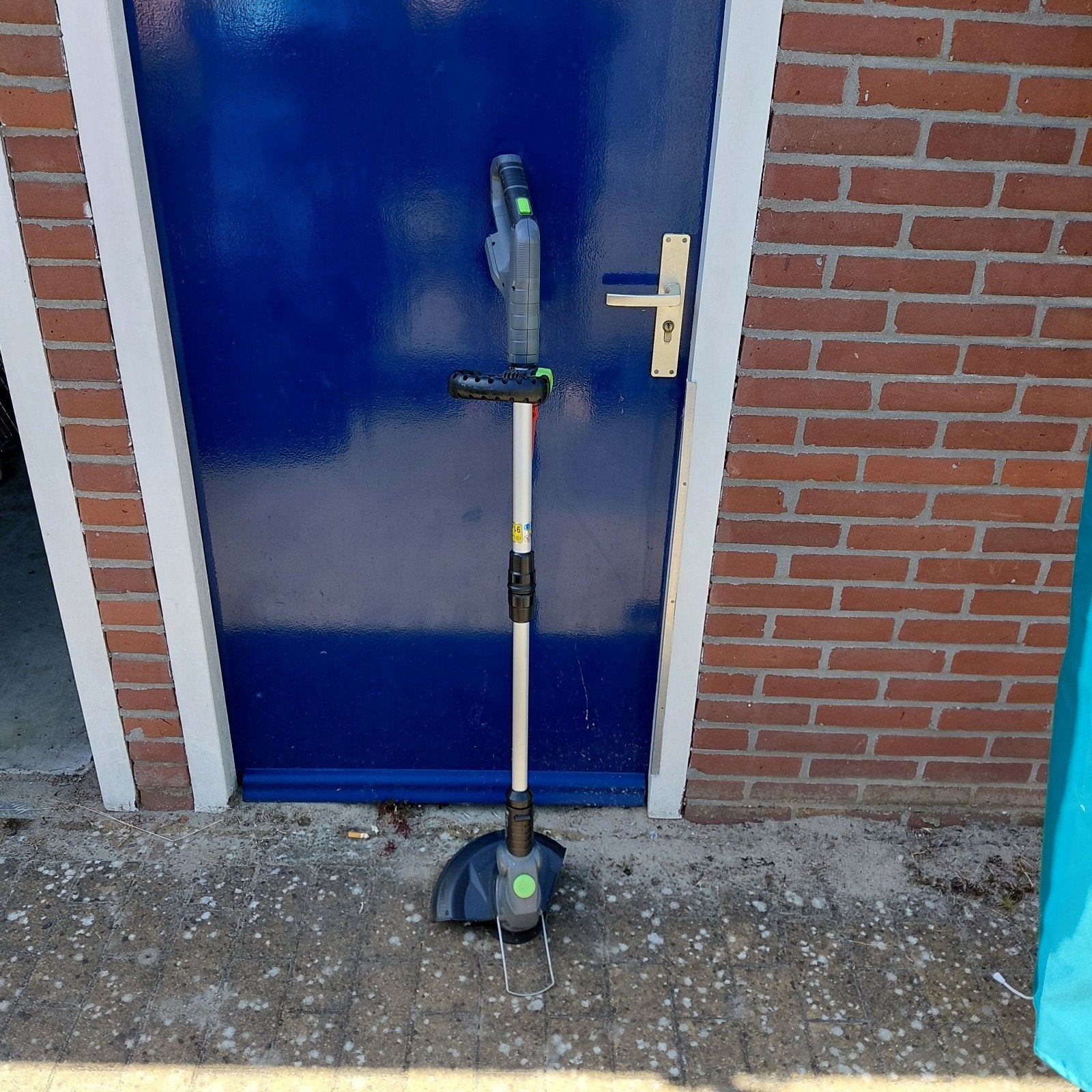 Lux Trimmer 26cm - Zonder accu en lader, Ophalen, LUX