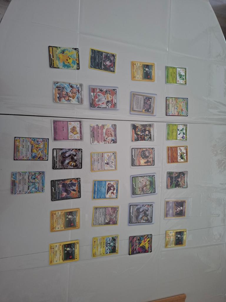 Pokémon kaarten lot met EX/V kaarten, shiny’s & holo’s – Eev, Ophalen of Verzenden, Buitenland