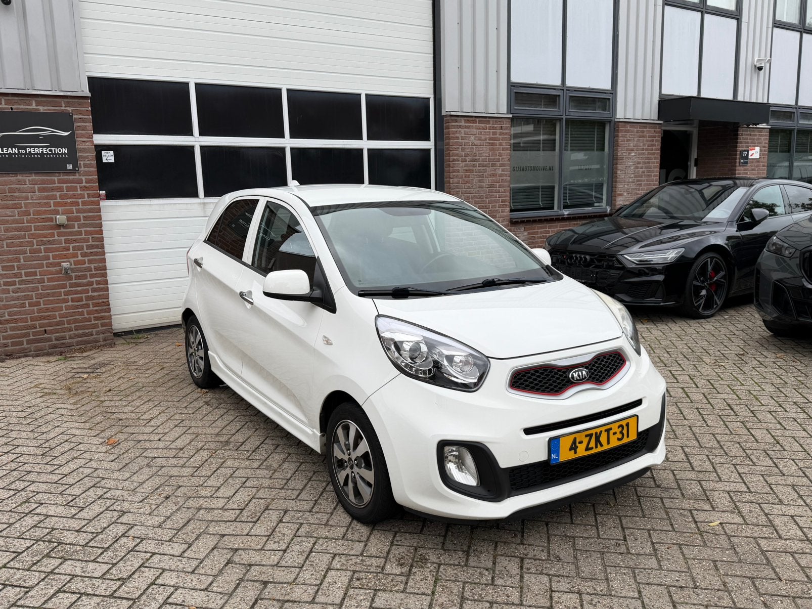 Kia Picanto 1.0 Cvvt X-treme/Leder/Airco 2015 Wit, Auto's, Voorwielaandrijving, Dealer onderhouden, Zwart, 400 kg
