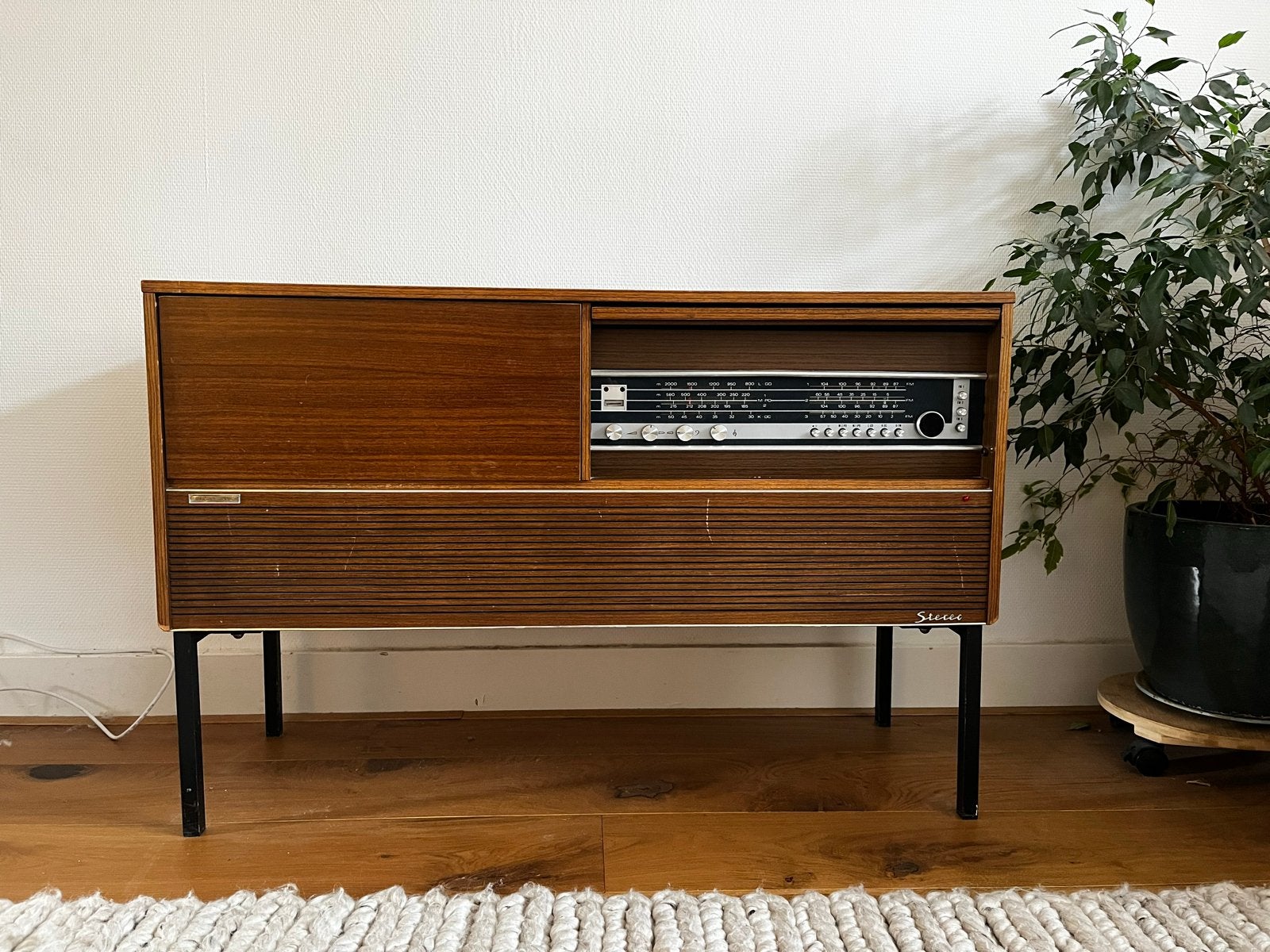 Vintage Stereo Meubel met Radio, Ophalen