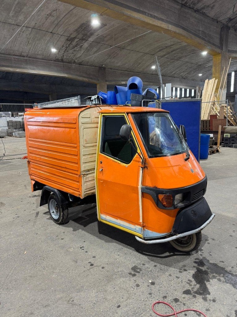 Piaggio Ape 50 - Compacte en veelzijdige bedrijfswagen, Fietsen en Brommers, Scooters | Piaggio, Ophalen, Gebruikt, Overige modellen