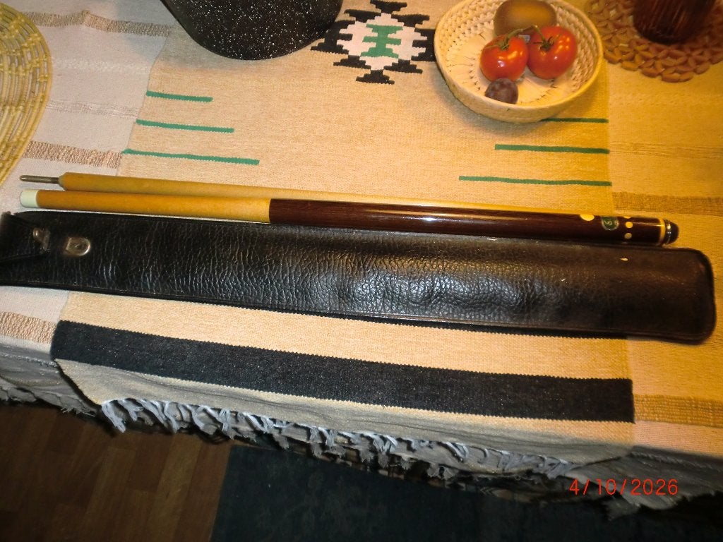Billard keu met hoes, Ophalen of Verzenden, Gebruikt, Keu of Ballen