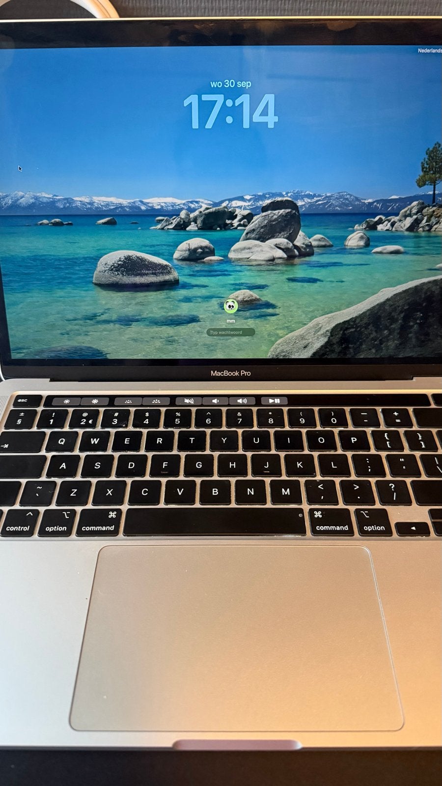 Foto 3 van Apple MacBook Pro 13" M1 (2020) - Space Grijs - Werkt goed