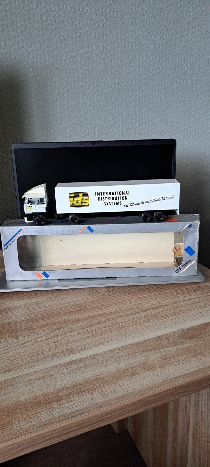 DAF Trucks IDS Modelvrachtwagen met Doos, Ophalen of Verzenden, Gebruikt, Bus of Vrachtwagen