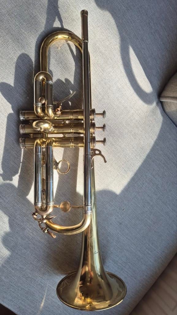 Antoine Courtois Paris R. Delmotte Bb trompet., Ophalen of Verzenden, Gebruikt, Bes-trompet